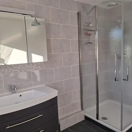 La Fleur Du Soleil Bed & Breakfast *