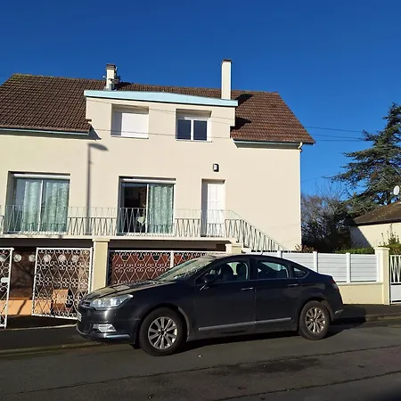 La Fleur Du Soleil Bed & Breakfast